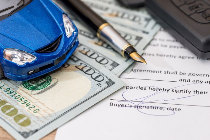 como funciona el financiamiento de un carro