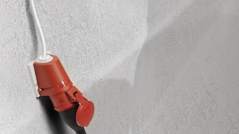 Los incendios en coches eléctricos no son comunes, pero una falla durante la carga puede ocasionar accidentes peligrosos.