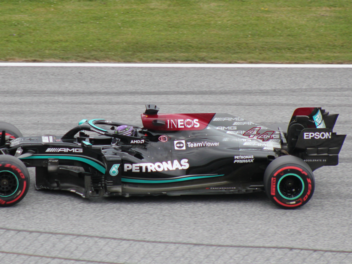 ¿Qué es y cómo funciona el DRS en la Fórmula 1? - Siempre Auto