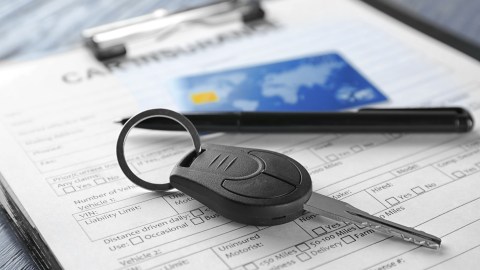 Aseguranzas de carros sin licencia