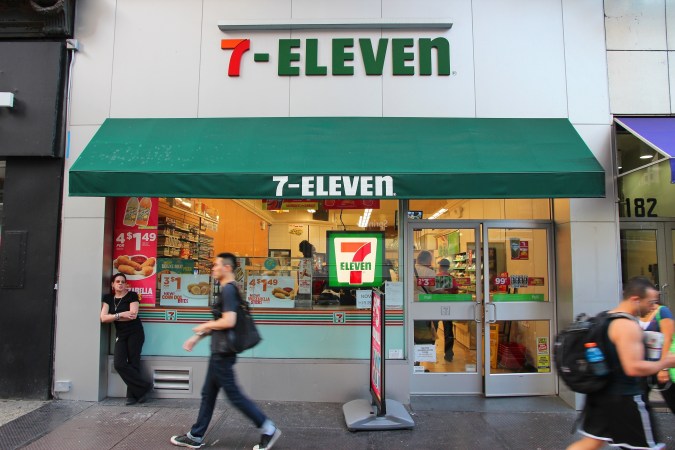 gasolinera seven eleven cerca de mi