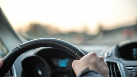 Cremallera de dirección: síntomas de averías y cómo solucionarlas