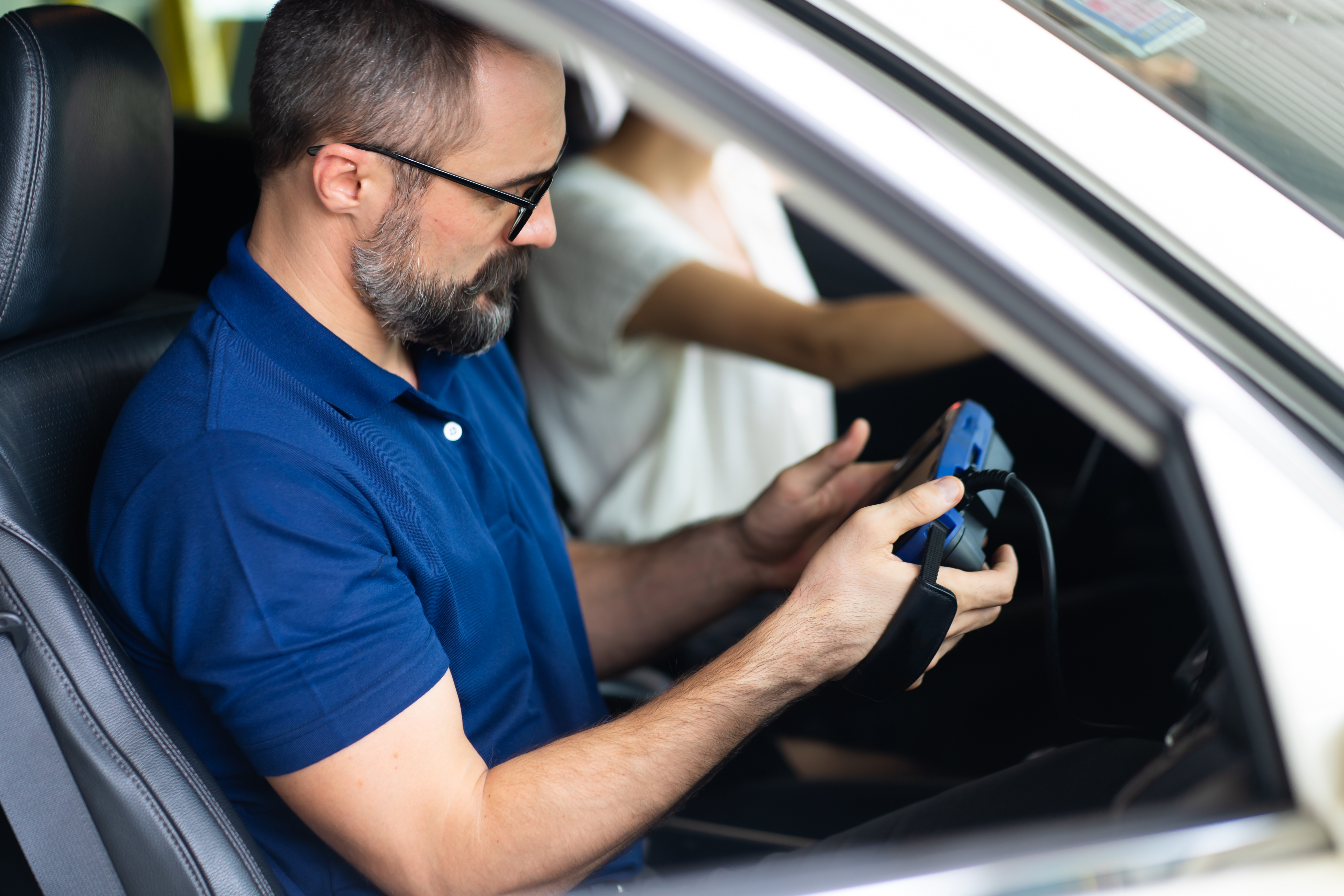 sistema de control electrónico auto