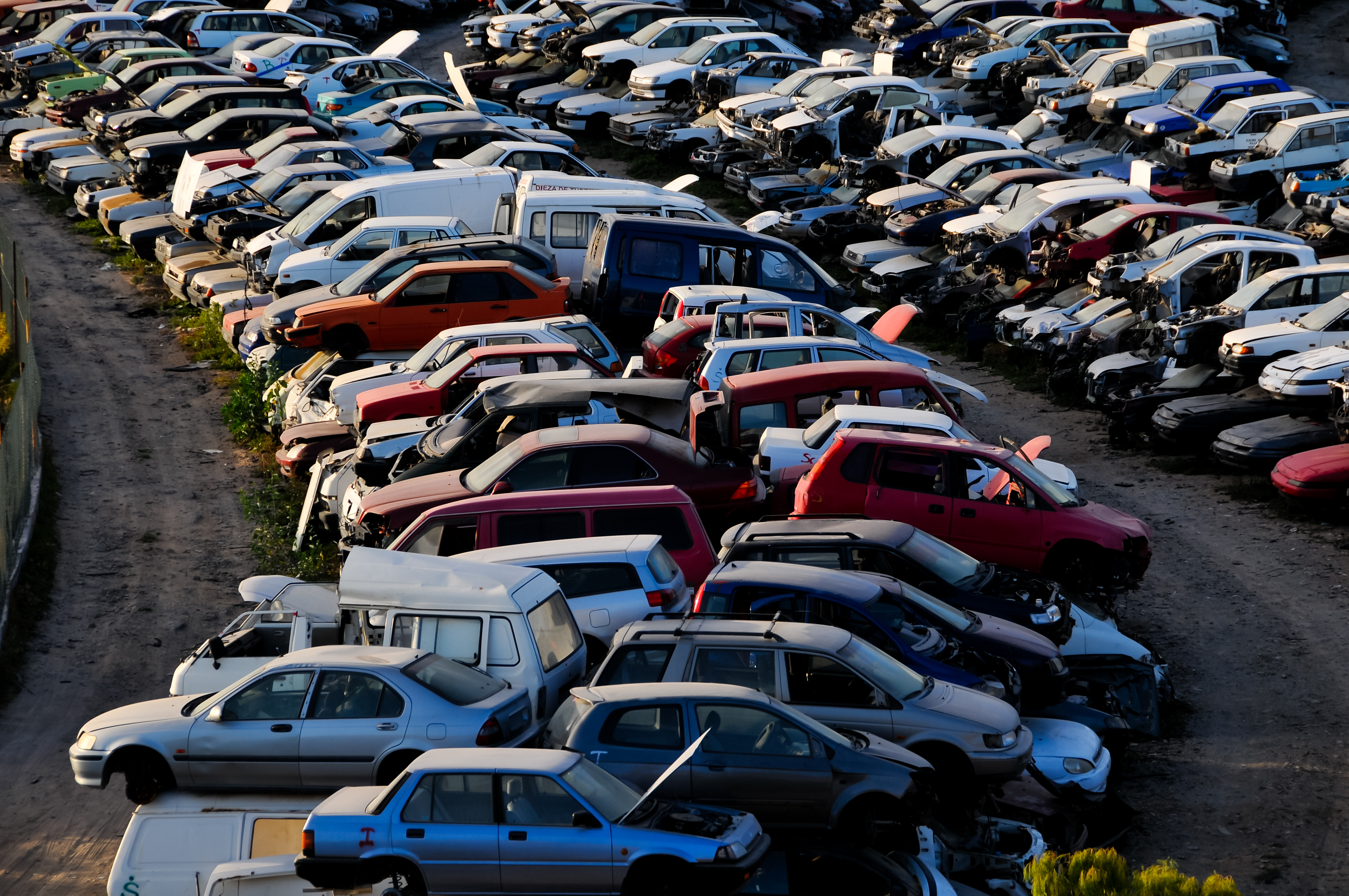 rastros de carros cerca de mi