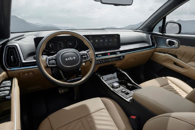 KIA revela las primeras imágenes del Sorento y da mucho de qué hablar
