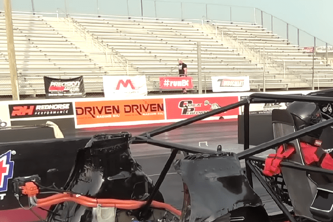 Cyber Kart: un frankenstein del Model S para un cuarto de milla