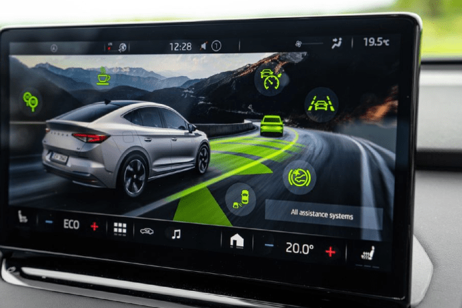 Crew Protect Assist: Lo último en seguridad vial de Skoda