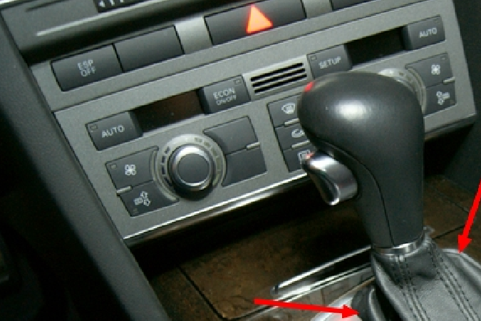 Cómo cambiar una palanca de cambios