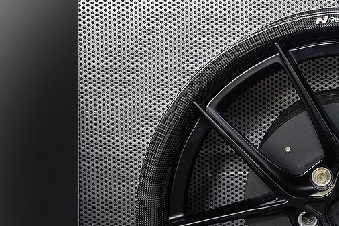 Hyundai monta llantas de fibra de carbono para sus autos serie N