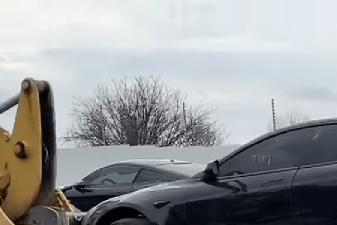 Cyber Kart: un frankenstein del Model S para un cuarto de milla