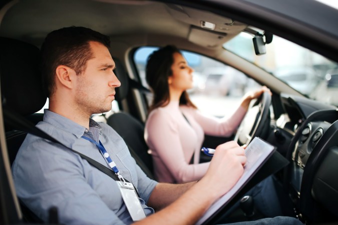 licencia de conducir en virginia para indocumentados