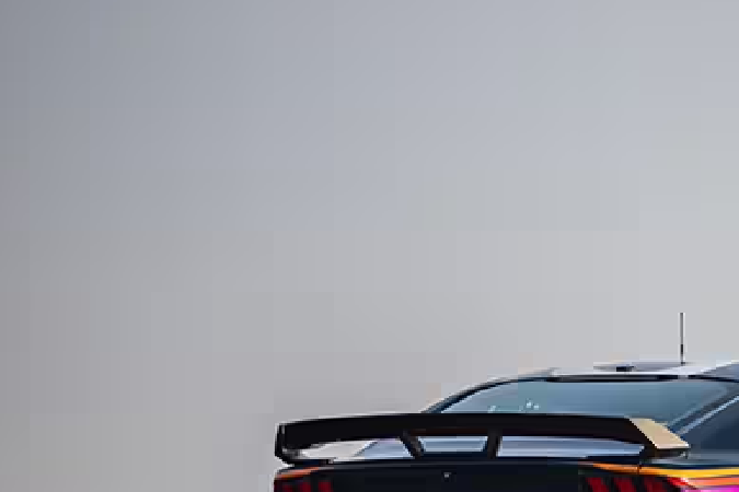 Ford lanza a la venta el Mustang Dark Horse R, una versión de carreras poderosa