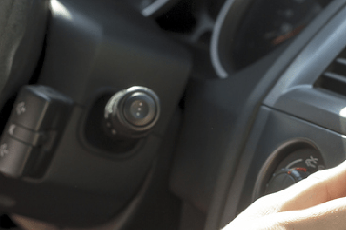 3 señales de que el aire acondicionado de tu auto está roto