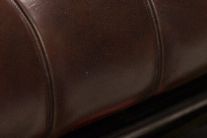 mi moto no arranca y si tiene chispa y gasolina