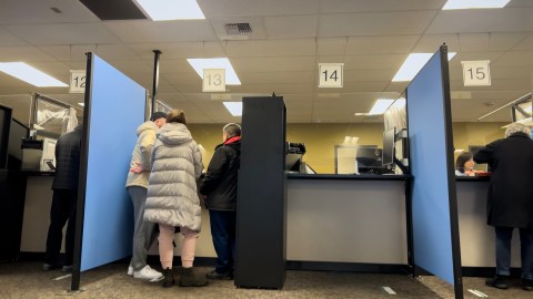 oficina de licencia de conducir en hialeah