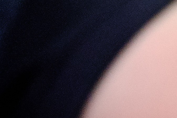 Cómo encerar las ventanas del carro