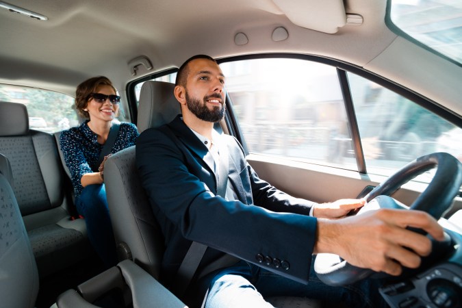 requisitos para ser conductor de uber en miami