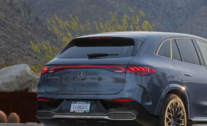 Mercedes-AMG EQE 2024