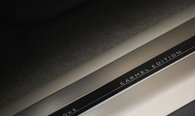 Range Rover SV Carmel Edition 2024.