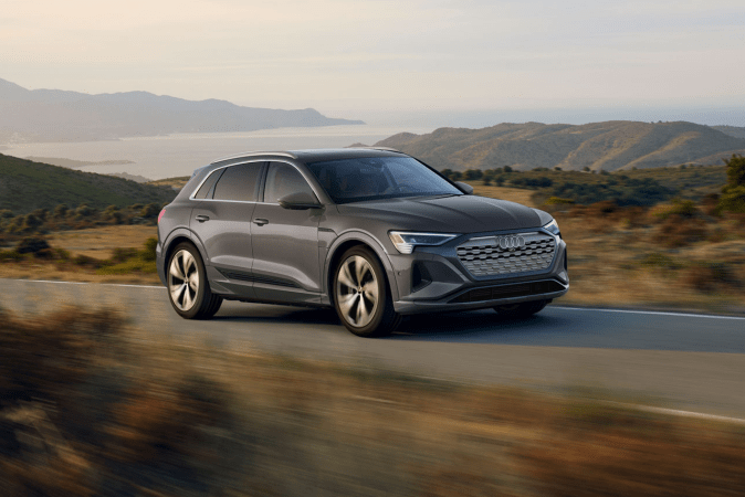 Audi Q8 e-tron: con estilo renovado y mayor autonomía
