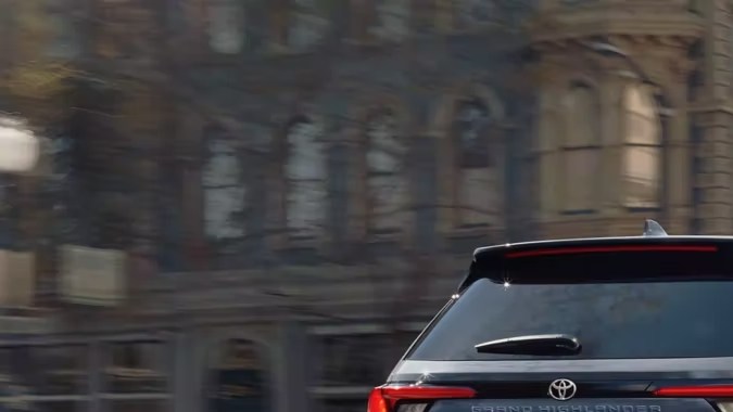 Toyota Grand Highlander 2024.