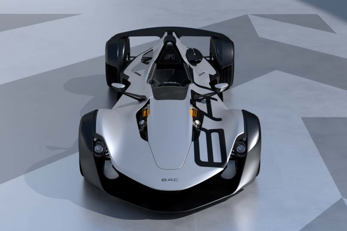 BAC estrenó el Mono 2024 con 311 caballos de fuerza