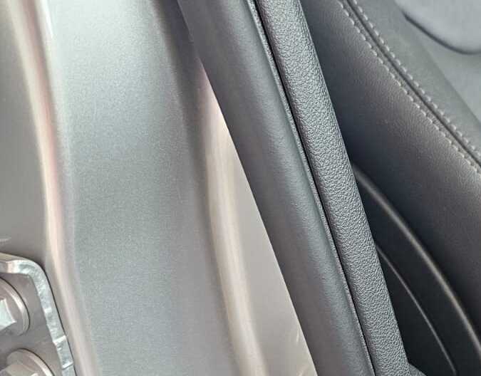 pedal para puerta de carro