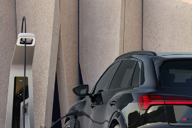 Audi Q8 e-tron: con estilo renovado y mayor autonomía