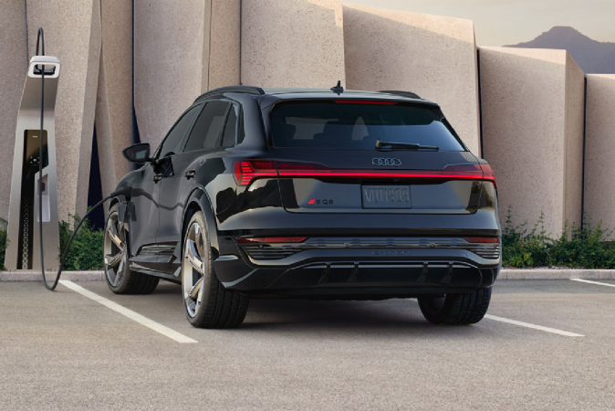 Audi Q8 e-tron: con estilo renovado y mayor autonomía