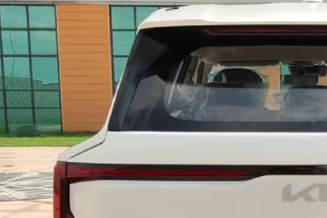 Son reveladas las primeras imágenes del KIA EV5 2025