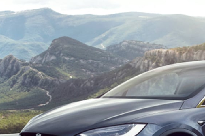 Los mejores coches y SUV de lujo para personas altas en 2023