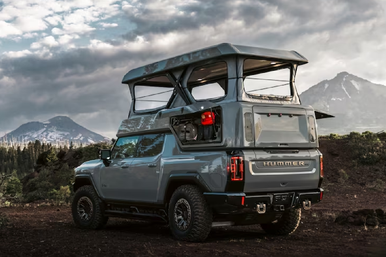 Conoce la Hummer EV ideal para salir a acampar