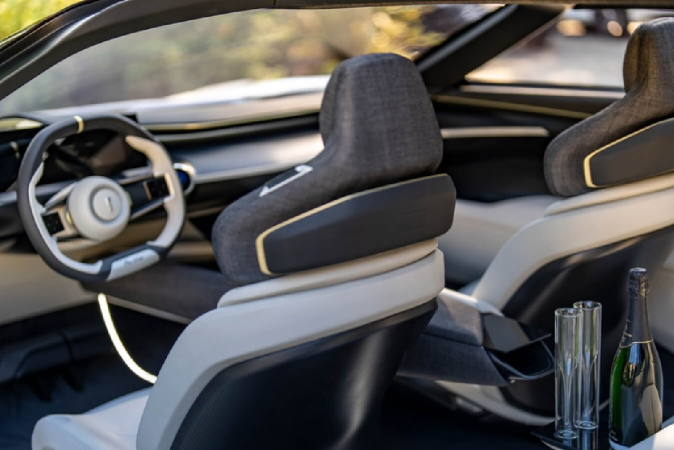 Pininfarina revela su concepto SUV PURA Vision