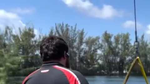 carros hundidos en lago de florida