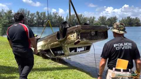 carros hundidos en lago de florida