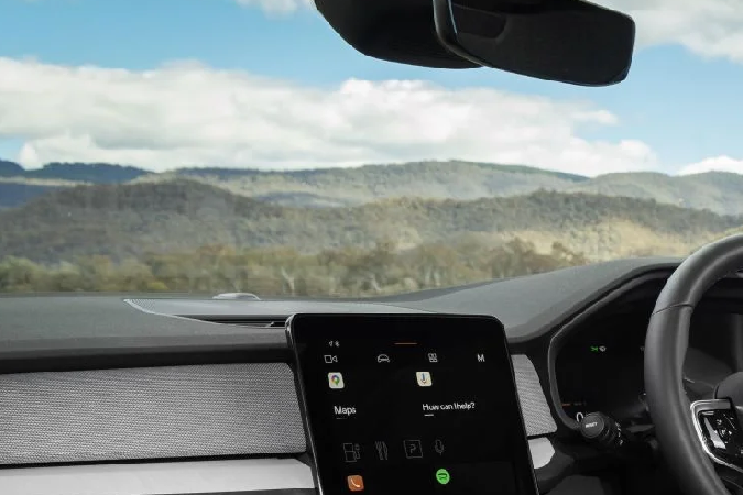 Polestar 2 2024 mejora su autonomía y eficiencia