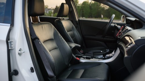pedal para puerta carro