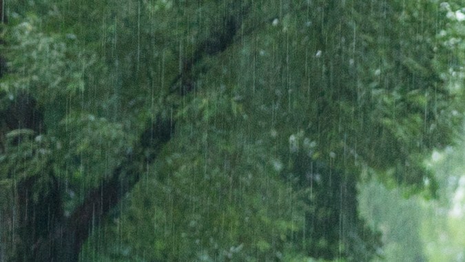 Qué hacer si mi auto se inunda por las tormentas