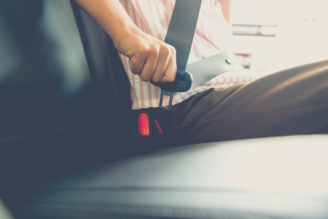 Seguridad vial de EE.UU. propone mejorar sistema de seguridad a pasajeros