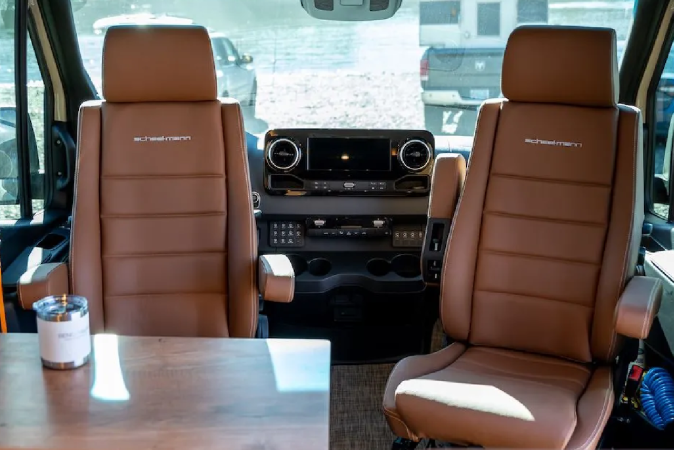 Awol: la overlander que se eleva más de 11 pulgadas con un costo de $500.000