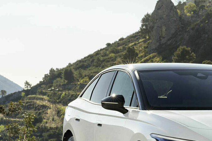 7 vehículos eléctricos que vale la pena esperar en 2024