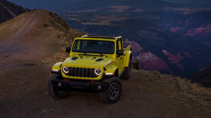 jeep gladiator 2024
