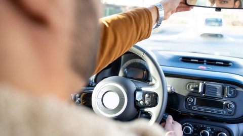 como alinear espejos retrovisores