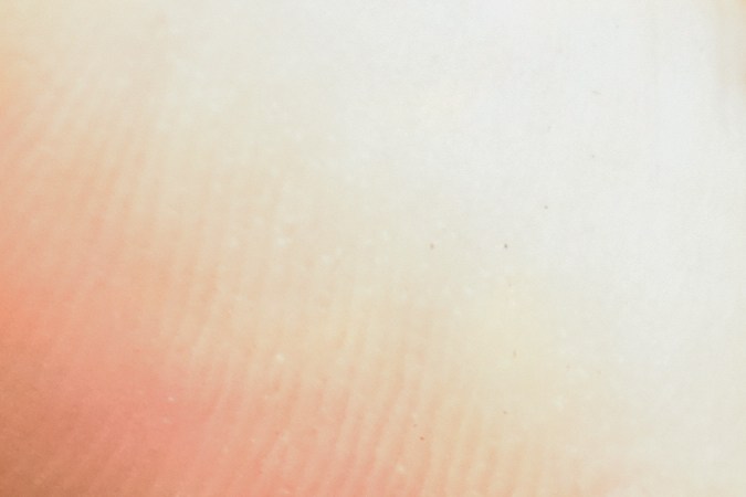 como se lee la varilla del aceite del carro