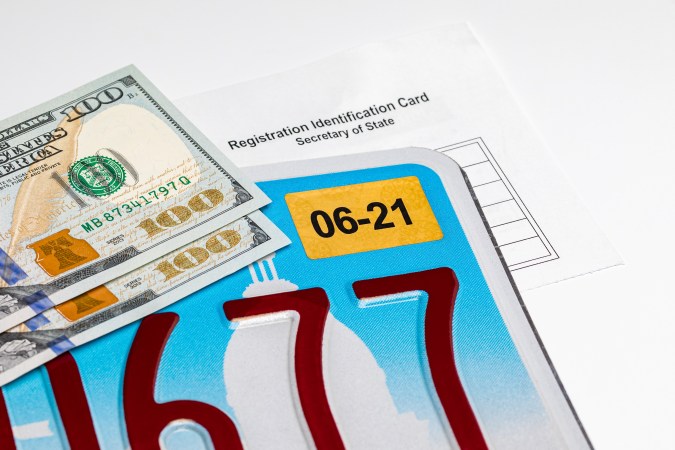 dmv pago de placas en español
