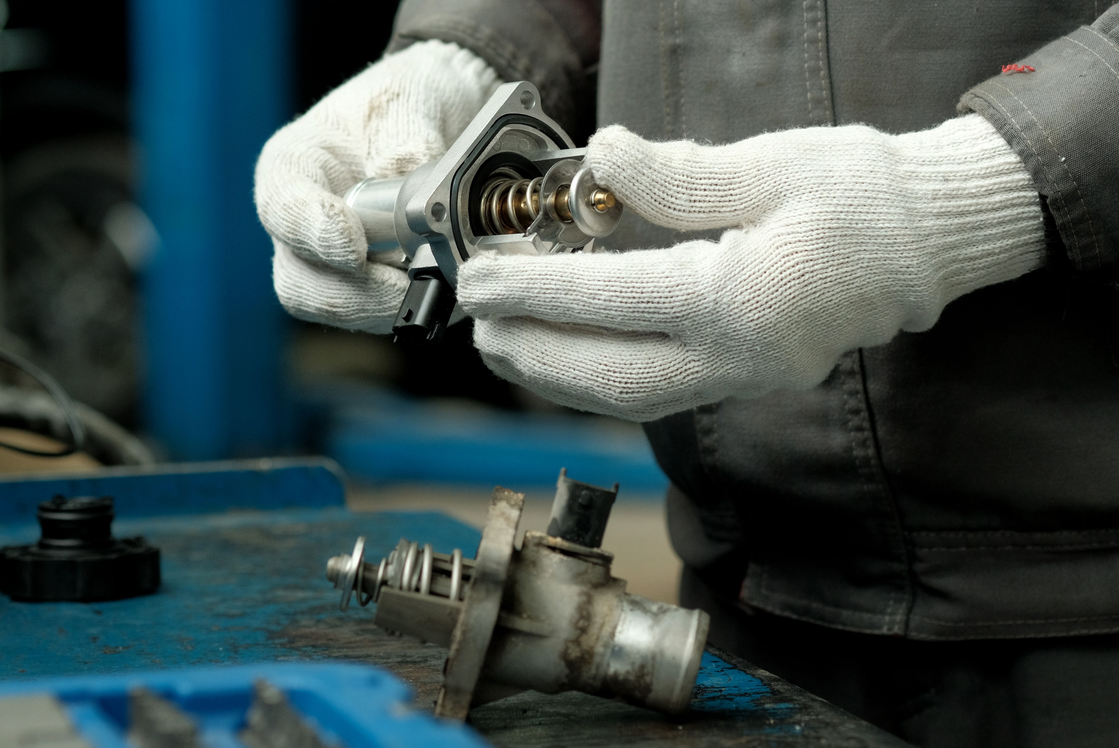 Cómo descubrir si el termostato de mi carro funciona bien y cómo repararlo