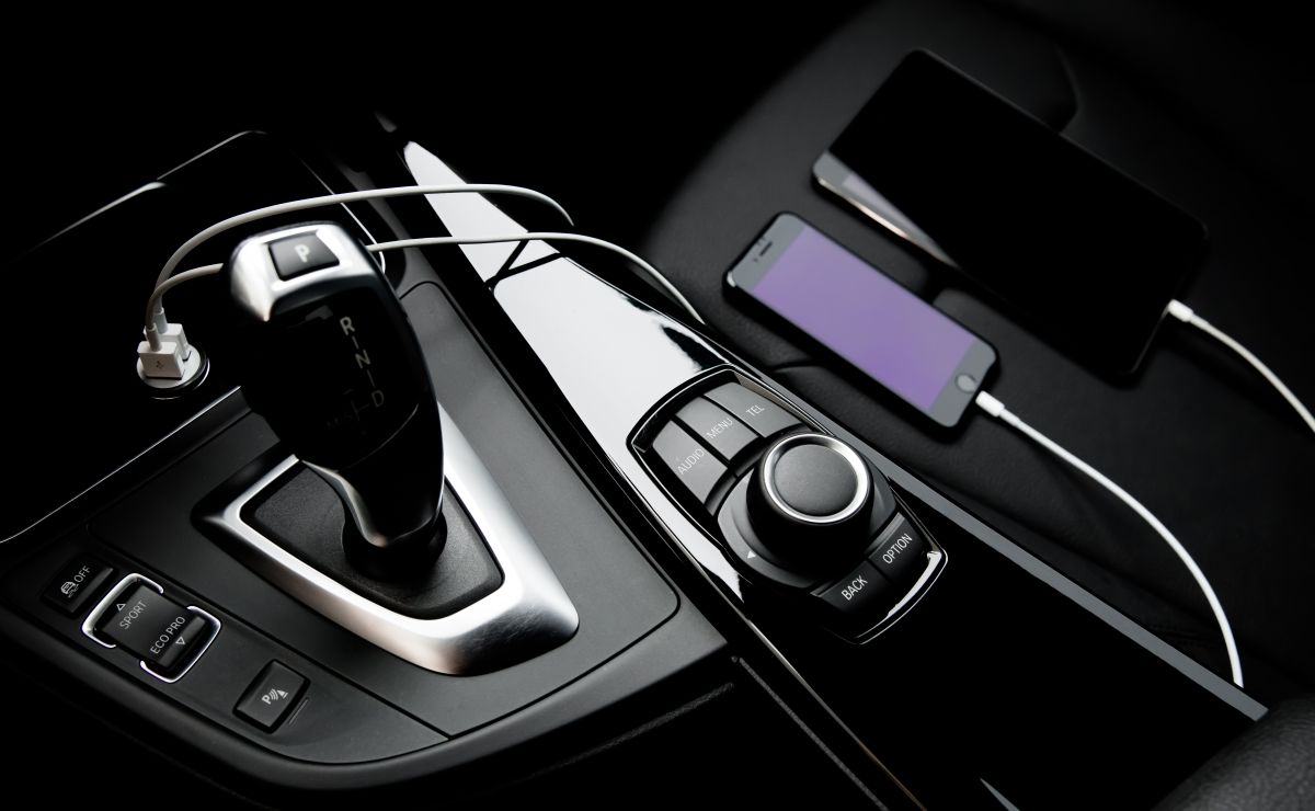 Why is it wrong to charge your cell phone in the car?