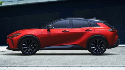 Toyota Crown Sport 2024