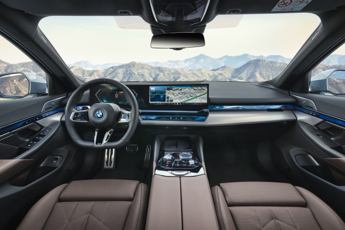 BMW i5 eDrive40.