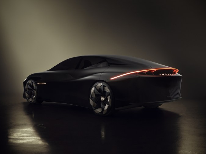 Infiniti Vision Qe.